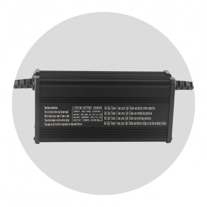 Зарядное устройство Li-ion 25.2V 10A, 6S, штекер XT60, с вольтметром, амперметром, фото № 2 - ukr-mobil.com